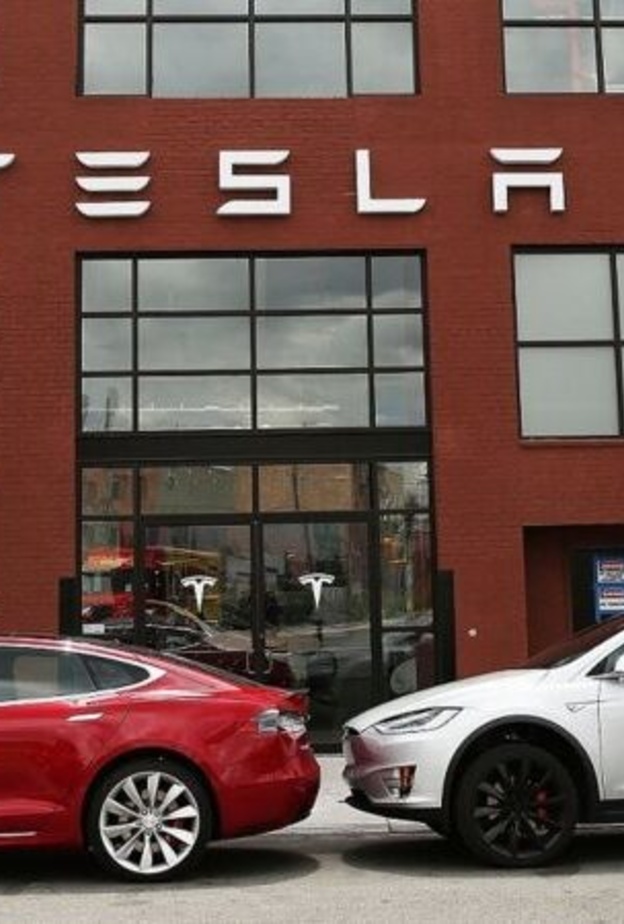تسلا تحقق رقما قياسيا في مبيعات السيارات الكهربائية