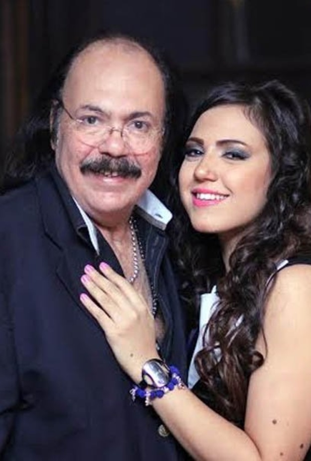 طلعت زكريا وابنته