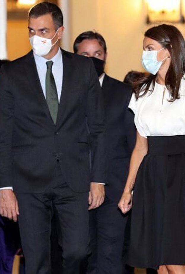 أحدث إطلالات الملكة ليتيزيا والملك فيليب السادس في مدريد