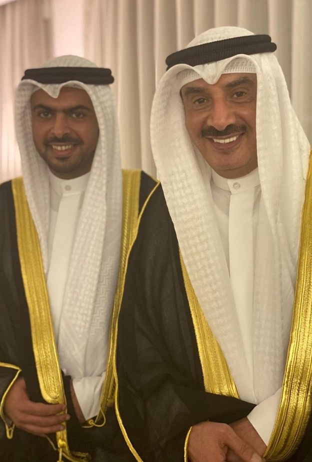 حسين المنصور ونجله