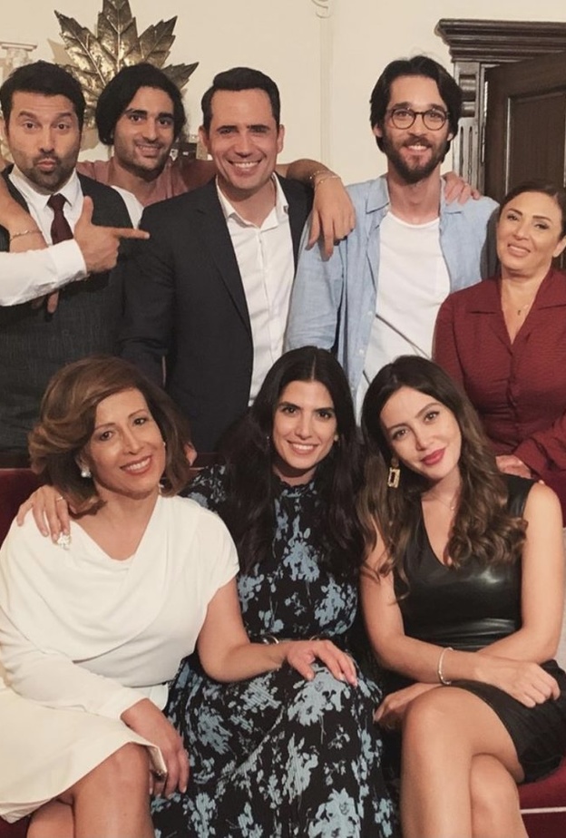 صورة لطيفة لأبطال مسلسل عروس بيروت من كواليس الجزء الثاني