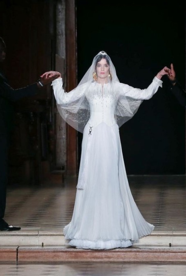 نصائح للعروس بفستان من julien fournie