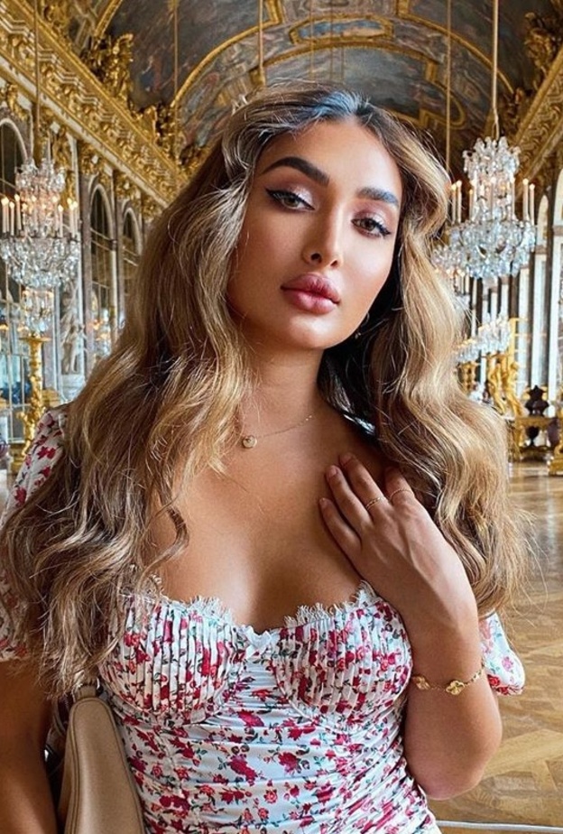 مدونة جمال تثير الجدل لشبهها مع نور الغندور