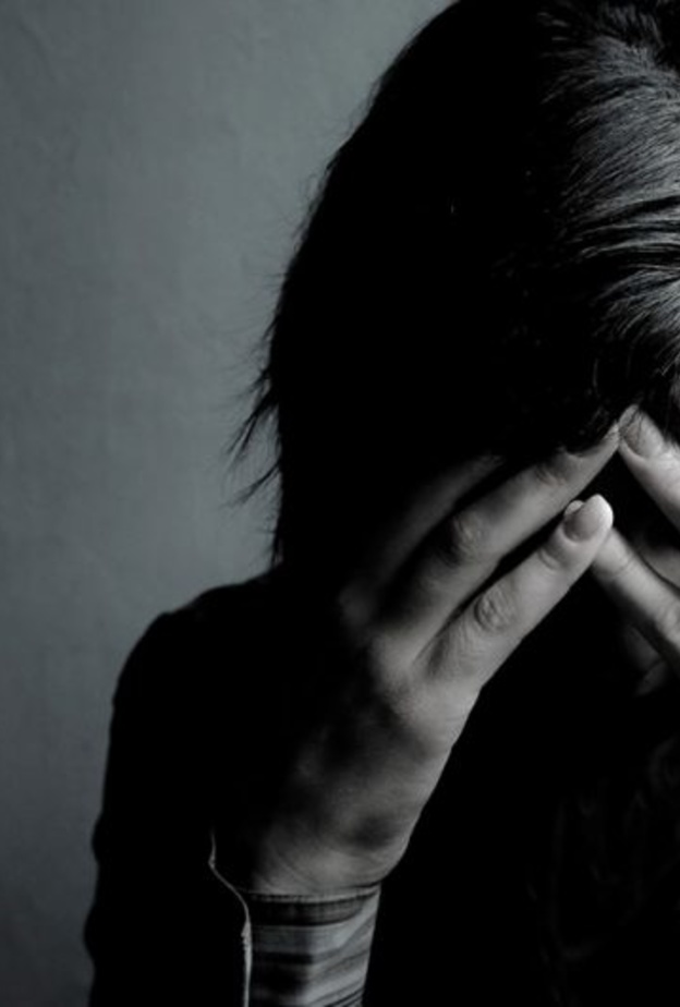 يقل شعور الاهتمام والاستمتاع بالحياة لدى المكتئب 