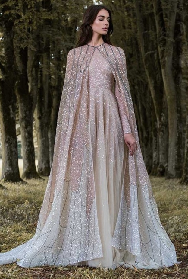 فساتين زفاف بصيحة الكاب من paolo sebastien