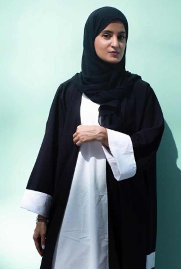 المصممة الإماراتية الجود لوتاه 