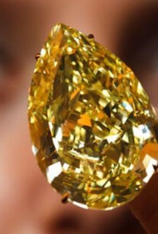 حجر الألماس الأصفر The Sun of Africa