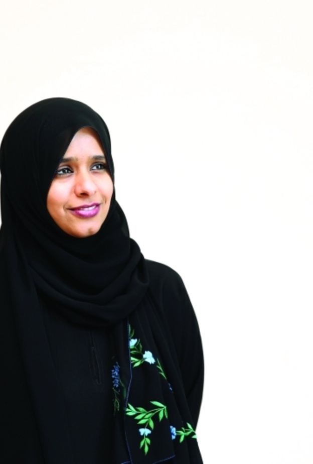 الكاتبة اليازية السويدي رفعت اسم الإمارات عاليا برفقة الكاتبات الأخريات