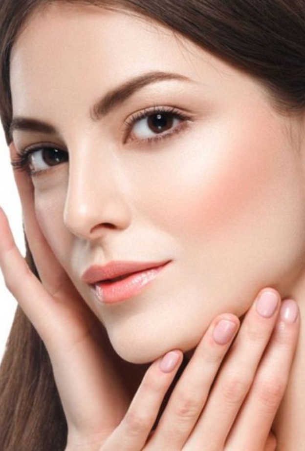 من ابرز عمليات تجميل الذقن عملية رأب الذقن وزراعته