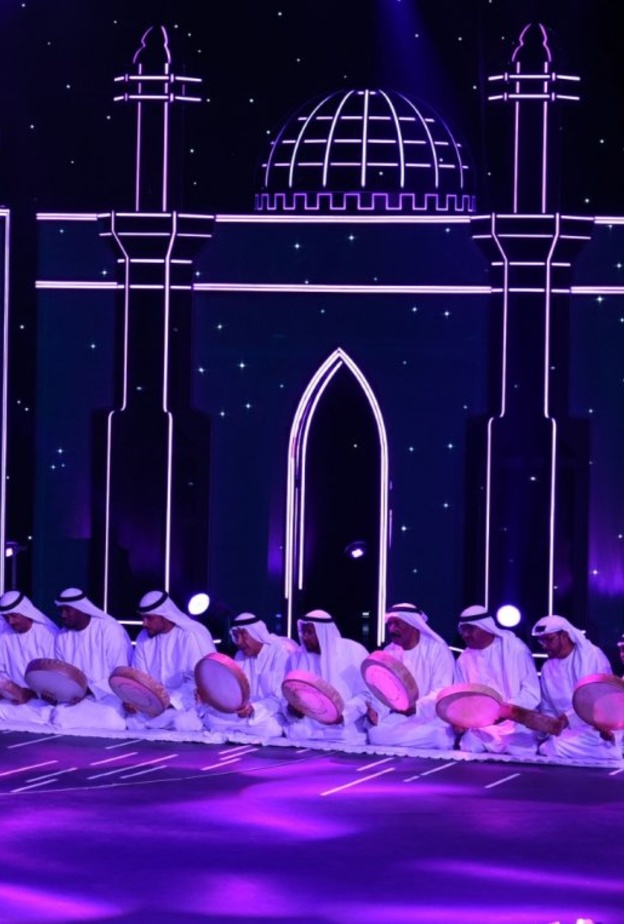 بمناسبة المولد النبوي الشريف.. عروض فنية وأناشيد دينية من الثقافة الإماراتية