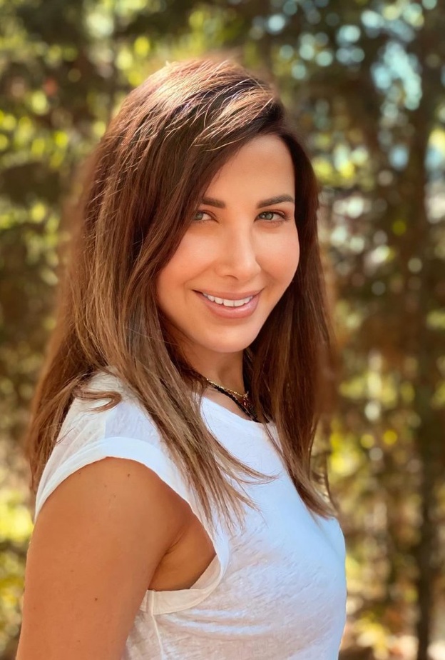 الوان صبغات شعر النجمات البنية الداكنة من وحي نانسي عجرم