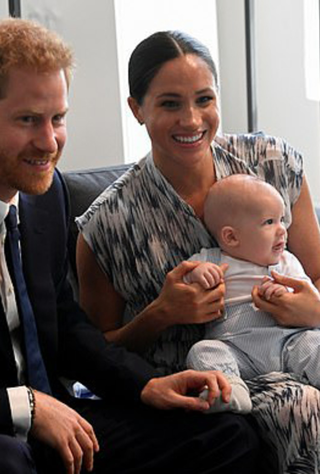 الأمير هاري وزوجته سجلا مؤسستهما الخيرية في مارس