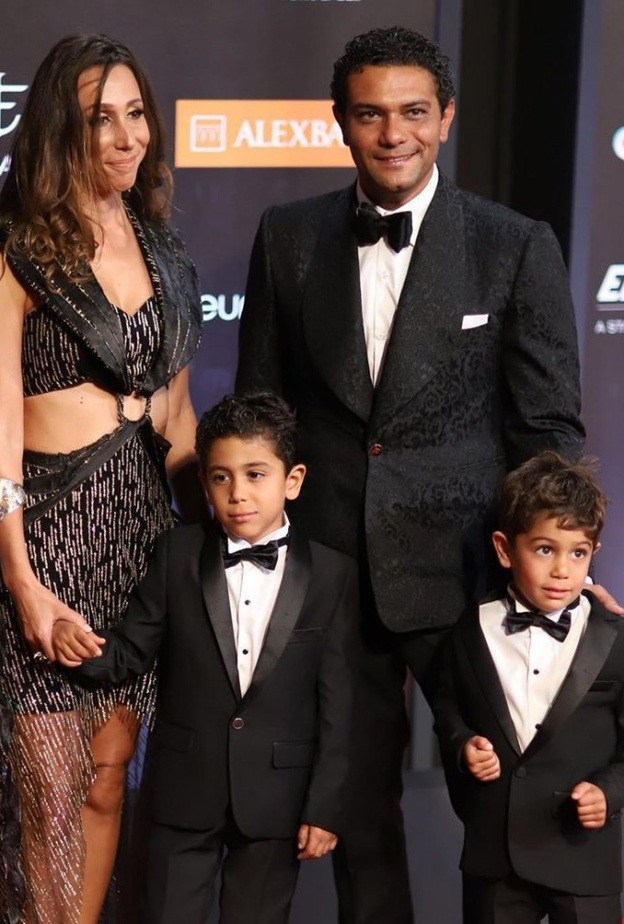 أسر ياسين واسرته