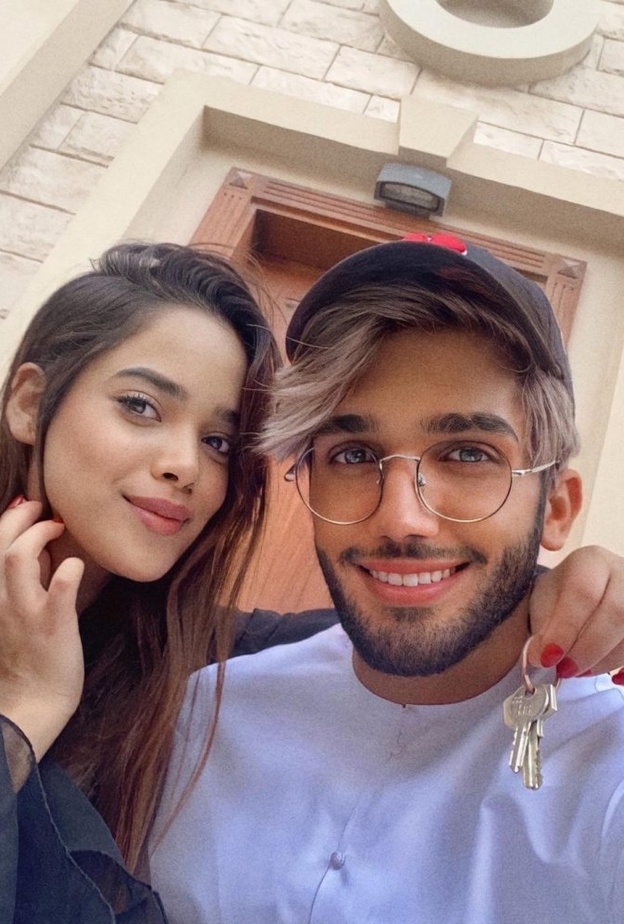 أحمد خميس ومشاعل الشحي