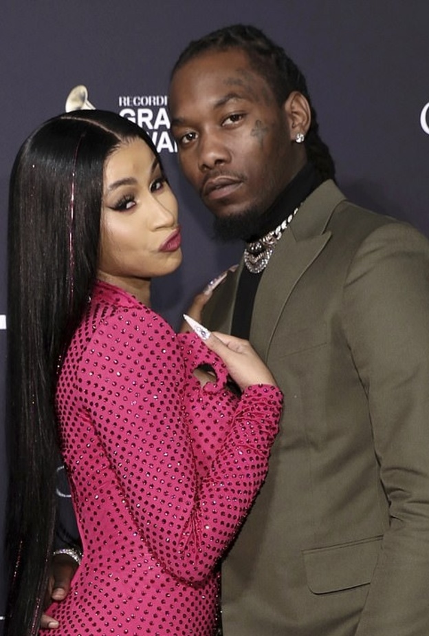 أوفست و كاردي بي