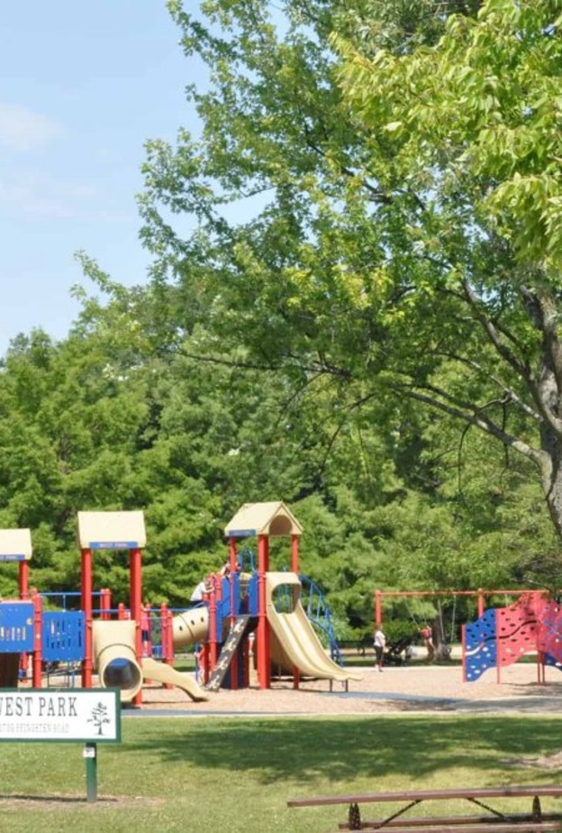  منتزه ويست بارك West Park