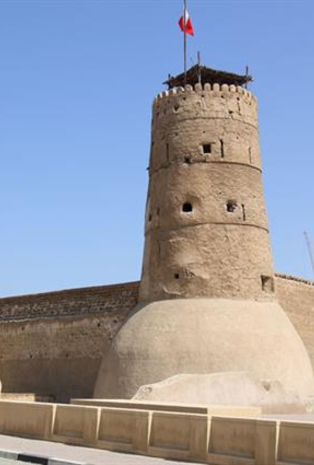 حصن الفهيدي التاريخي.. منارة تعكس الهوية الثقافية الأصيلة للإمارات