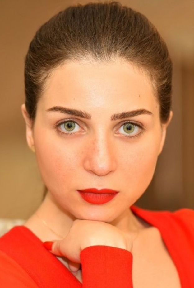 مي عز الدين