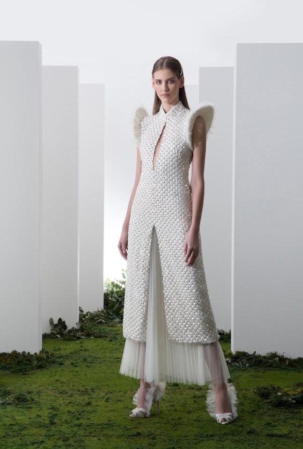 موديلات فساتين عقد القران من سعيد قبيسي