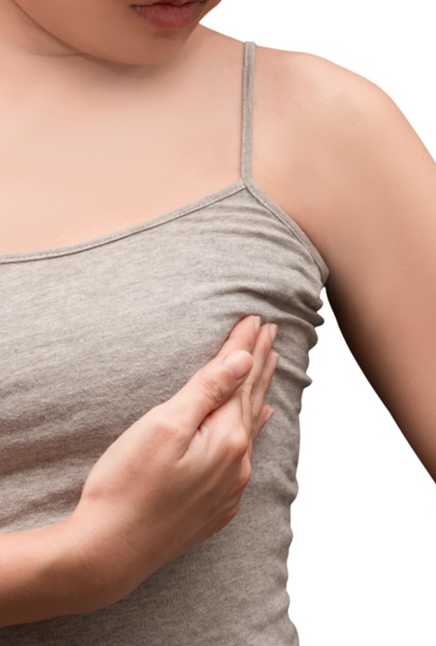 اسباب الام الثدي عند المرأة