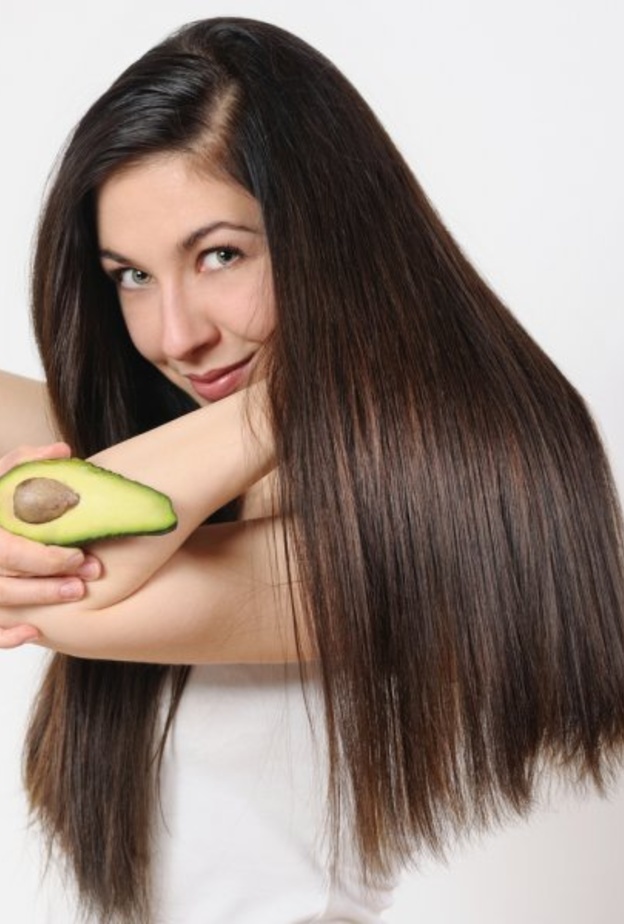 أهم فوائد الأفوكادو الجمالية للبشرة والشعر