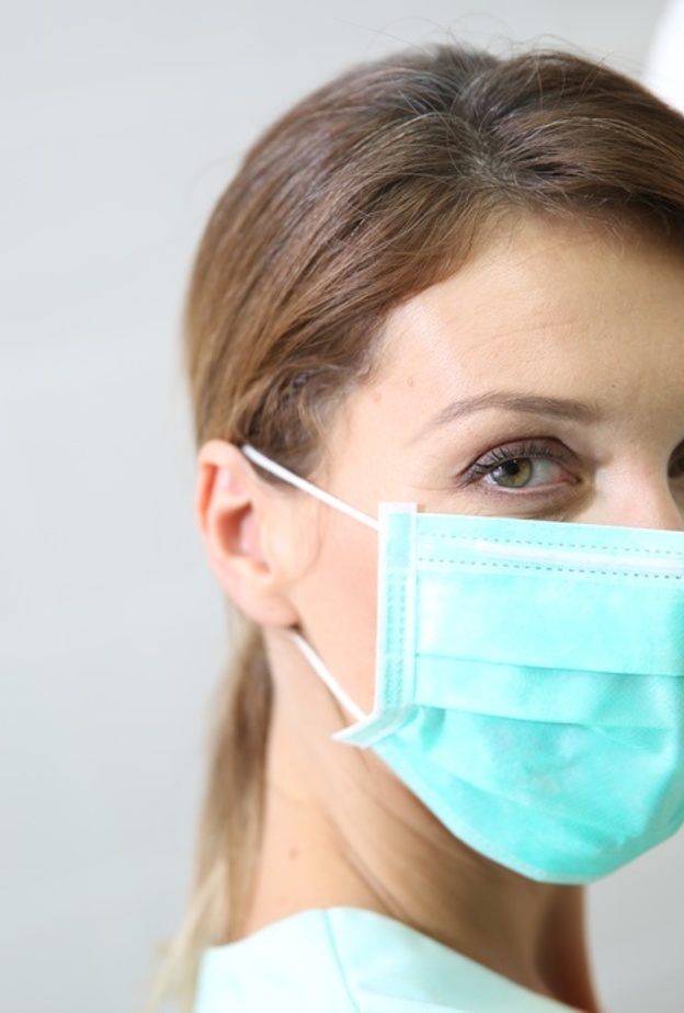 تطوير كمامة قادرة على قتل الفيروسات