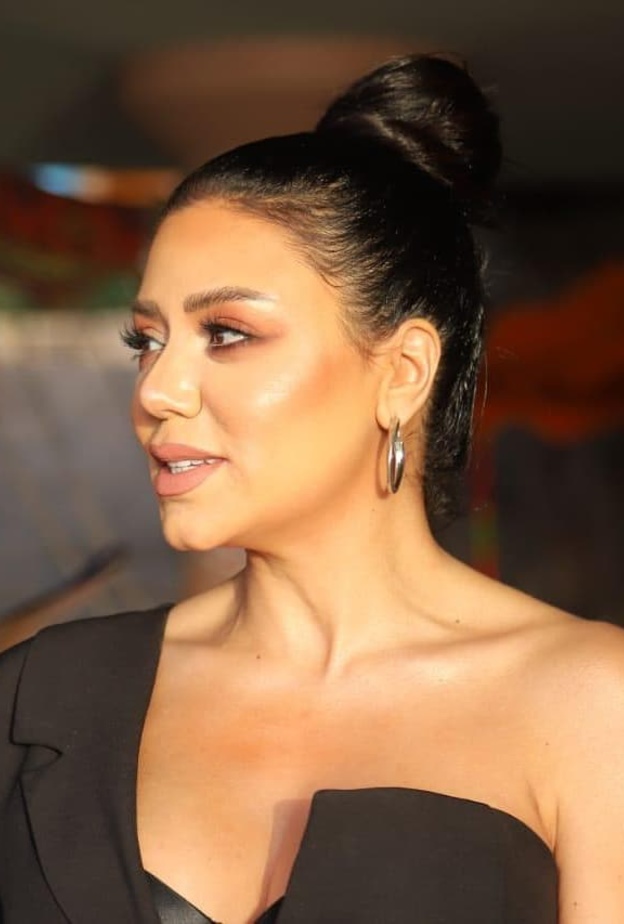  مكياج ناعم بأسلوب رانيا يوسف