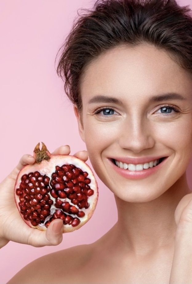  فوائد قشر الرمان للبشرة وكيفية استخدامه