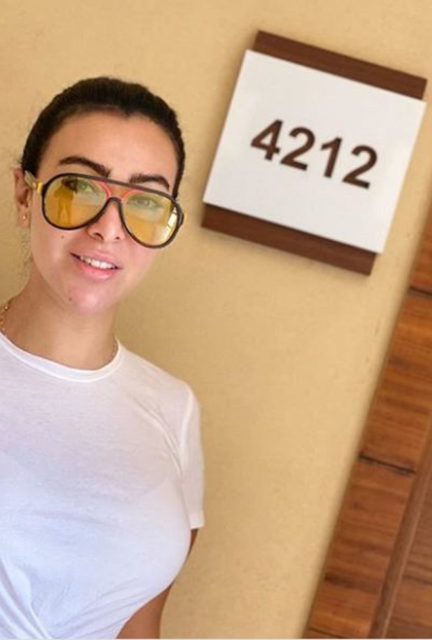 ميرهان حسين  في الجونة