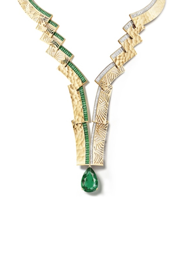 احدث تصاميم عقود فاخرة بالأحجار الملونة من Chaumet