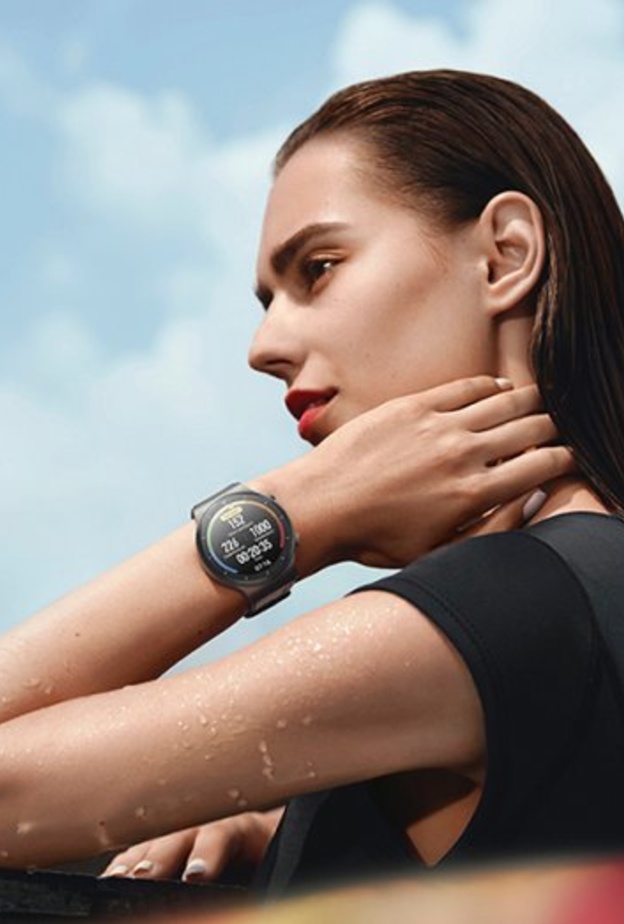 ساعة HUAWEI WATCH GT 2 Pro بمجموعة مراحل القمر قد وصلت