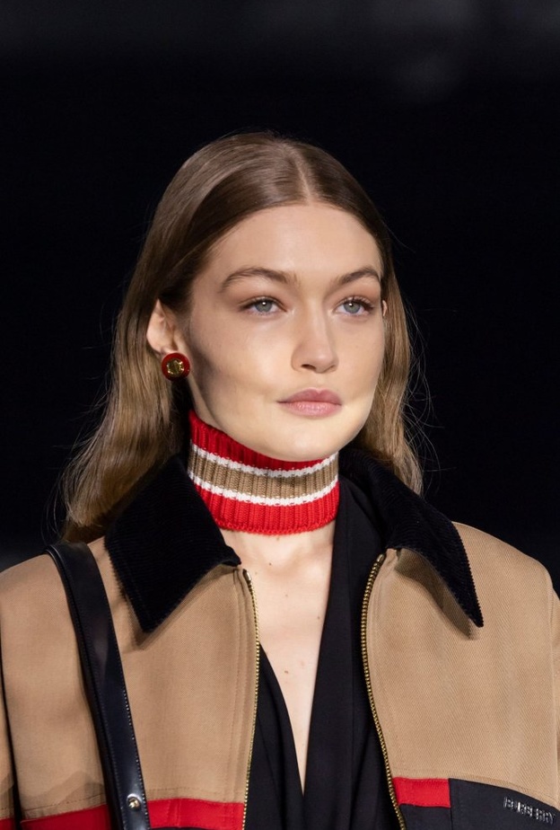 اجمل الوان صبغات شعر البني الفاتح لاطلالات ساحرة في خريف 2020