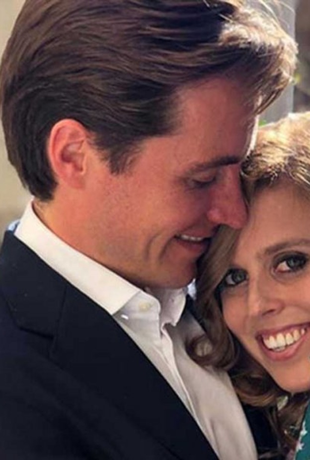 الأميرة بياتريس وزوجها يقيمان في قصر سانت جيمس