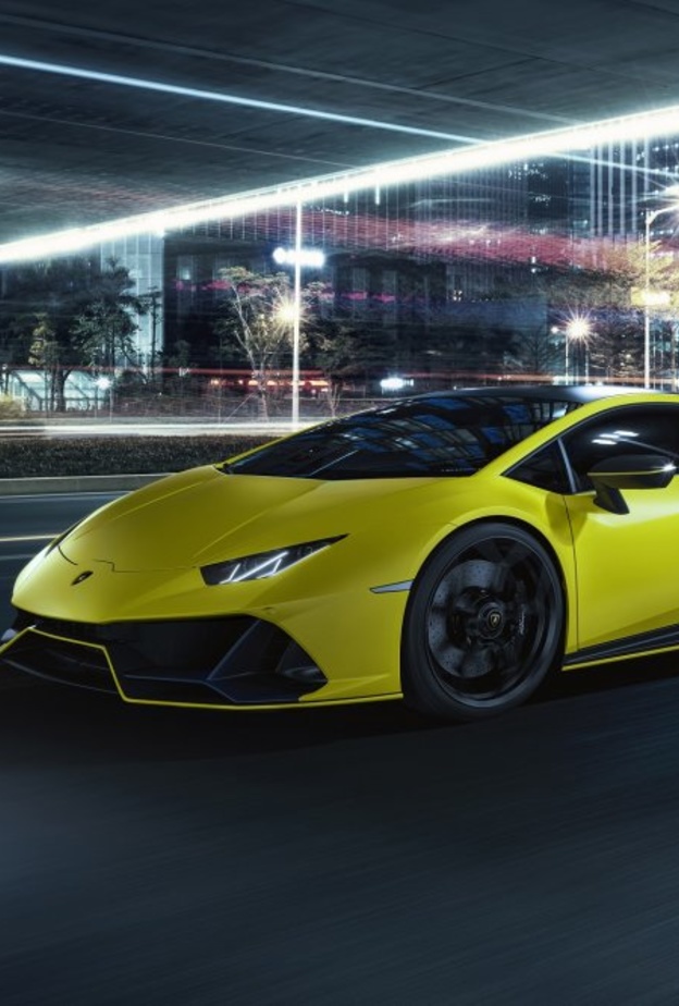 هوراكان إيفو فلو كابسيول بـخمسة أنماط تجمع الألوان الخارجية والداخلية