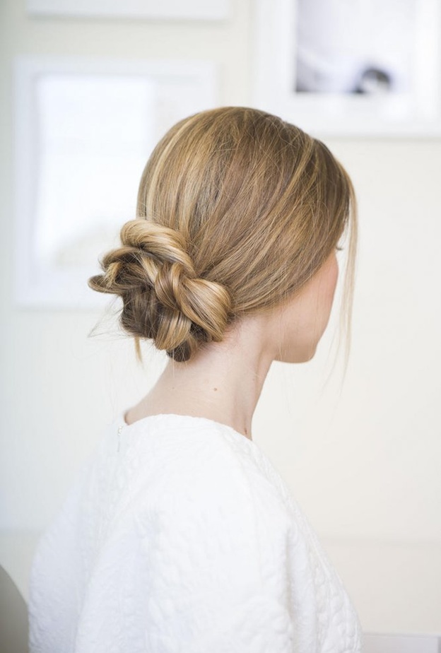 تسريحة الكعكة المنخفضة