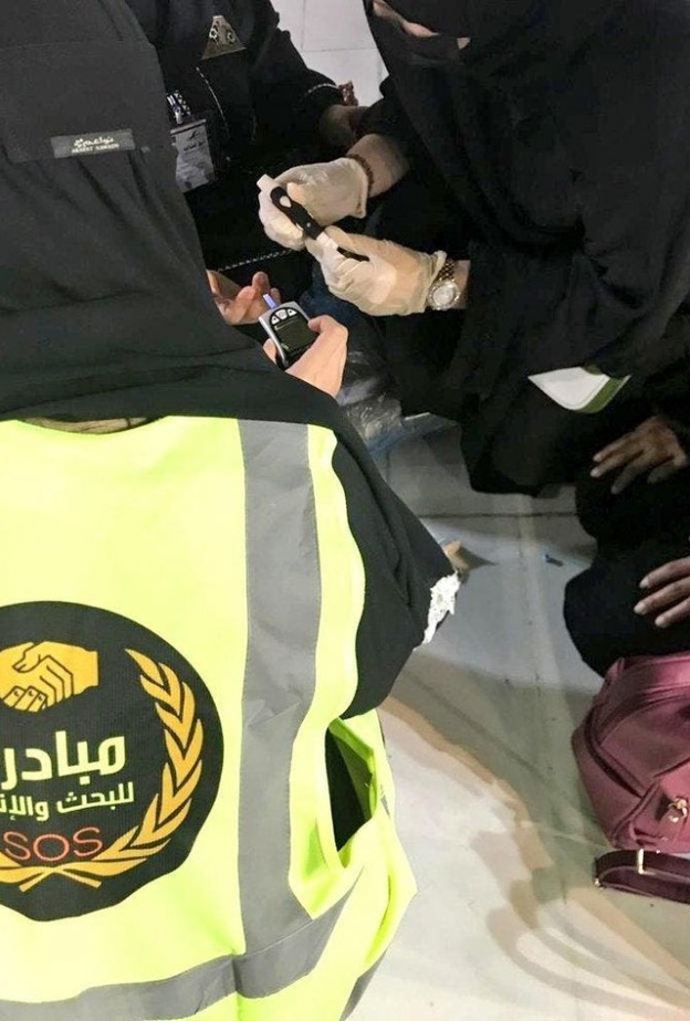 من عضوات فريق مبادرة للبحث والانقاذ