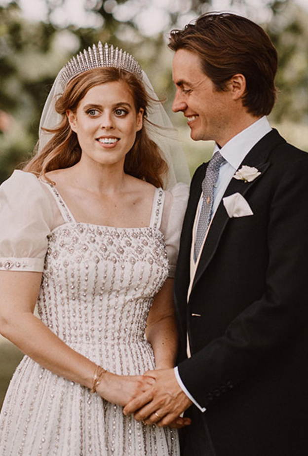 الأميرة بياتريس ترسل رسالة بخط اليد للمهنئين بزواجها