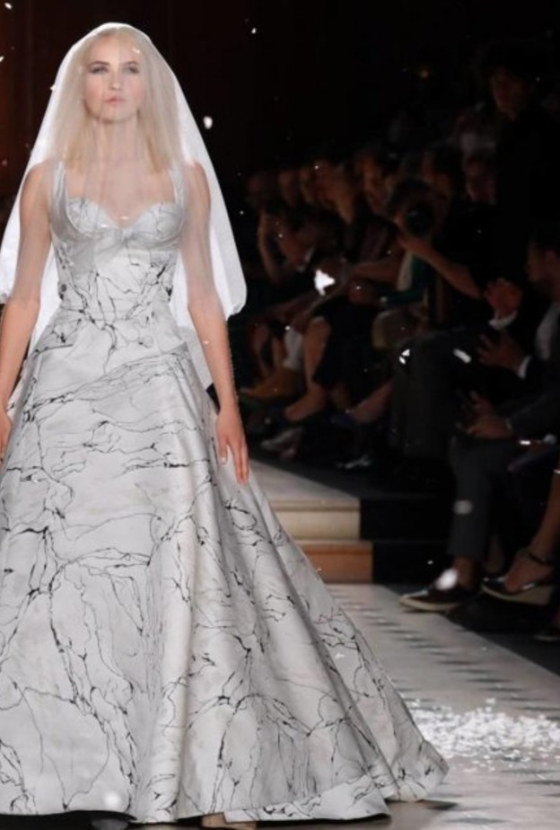 طرحة زفاف مميزة من julien fournie