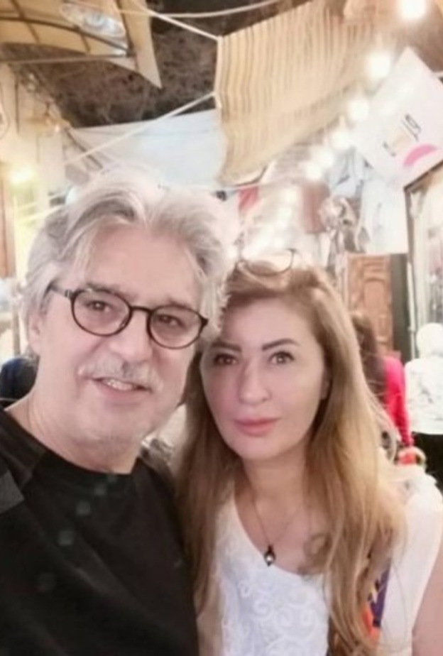 عباس النوري وزوجته