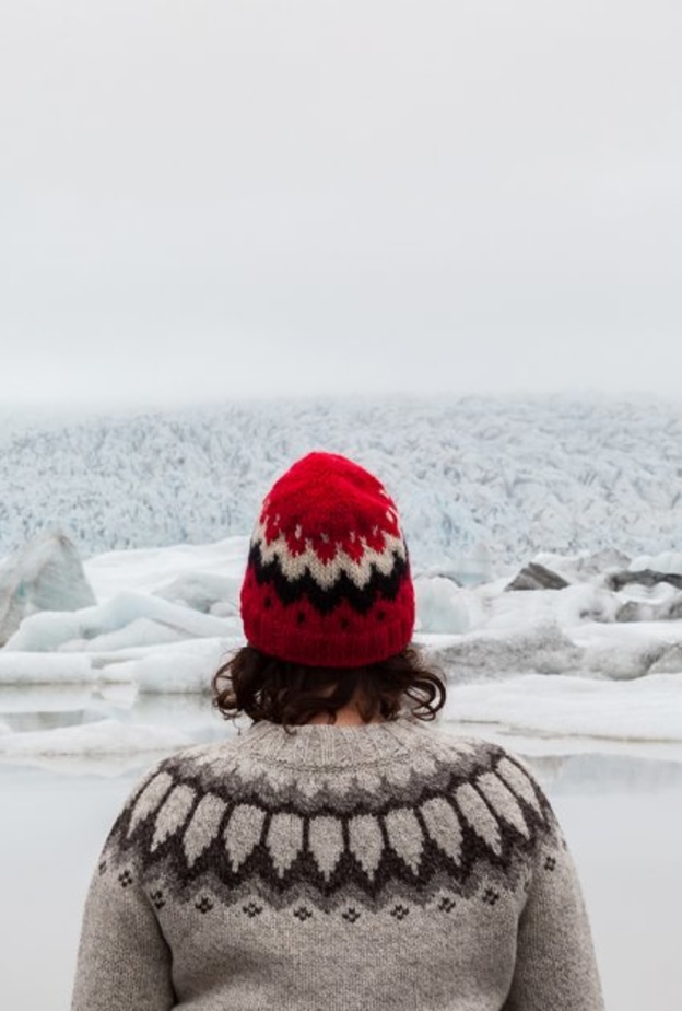 جرب ارتداء السترات الصوفية الأيسلندية الشهيرة والتي تعرف باسم Lopapeysa