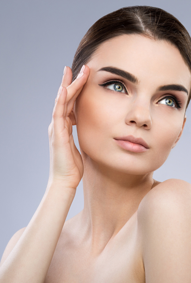 البصل مع الألوة فيرا لتكثيف الحواجب