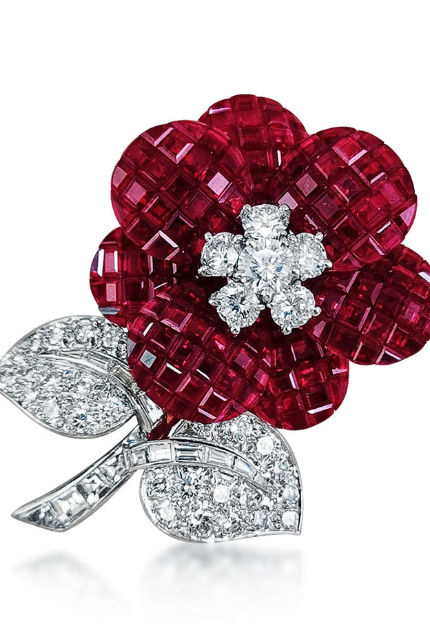  بروش Mystery Set من فان كليف أند آربلز Van Cleef & Arpels