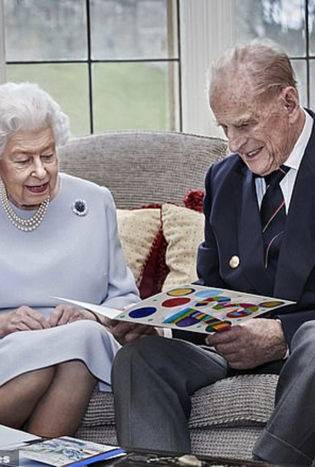 ملكة بريطانيا والملك فيليب