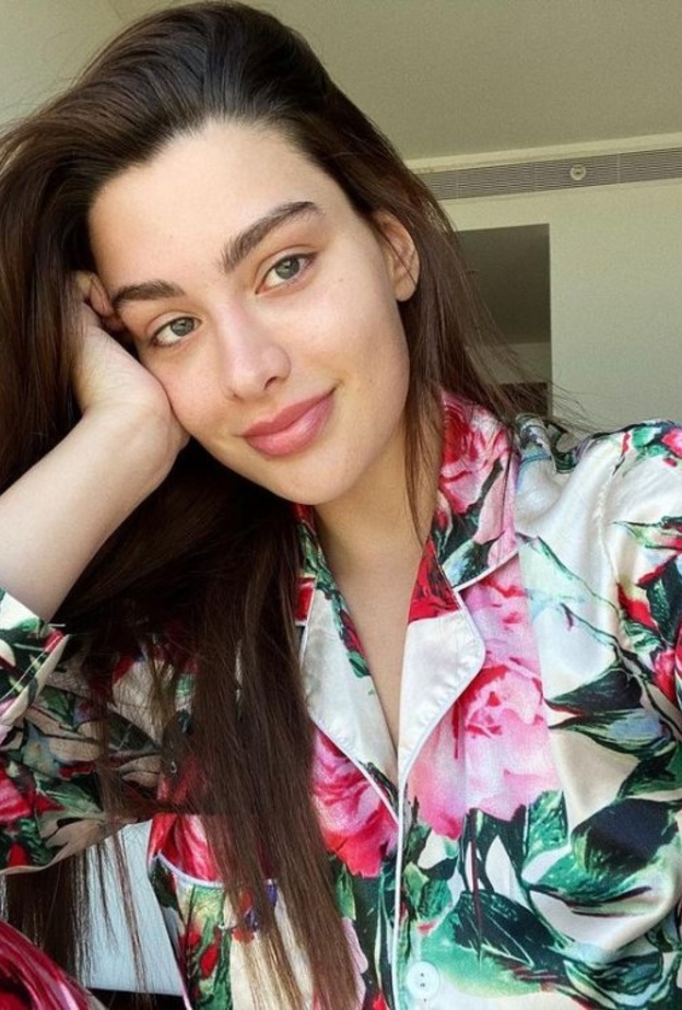 الفاشينيستا الكويتية روان بن حسين