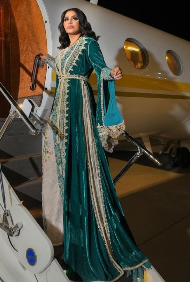  قفطان باللون الاخضر من احلام