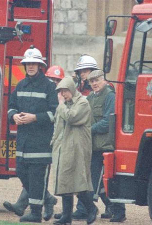 ‏28 عاما على حريق وندسور.. أكبر  قلعة مأهولة بالسكان في أوروبا