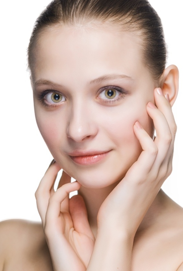 روتين العناية بالبشرة قبل النوم