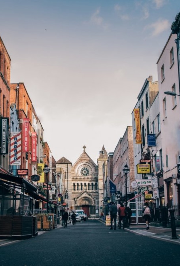 كل ما تريد معرفته عن وسائل المواصلات والتنقل في إيرلندا