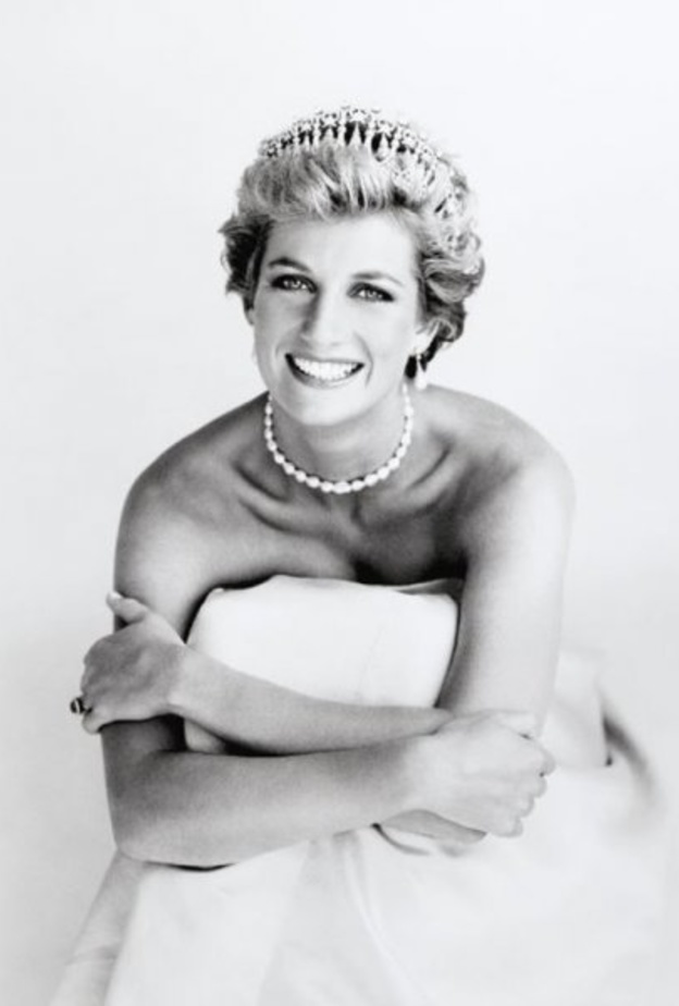 أميرات غيرن النظرة الكلاسيكية لسيدات القصر الملكي ‏البريطاني