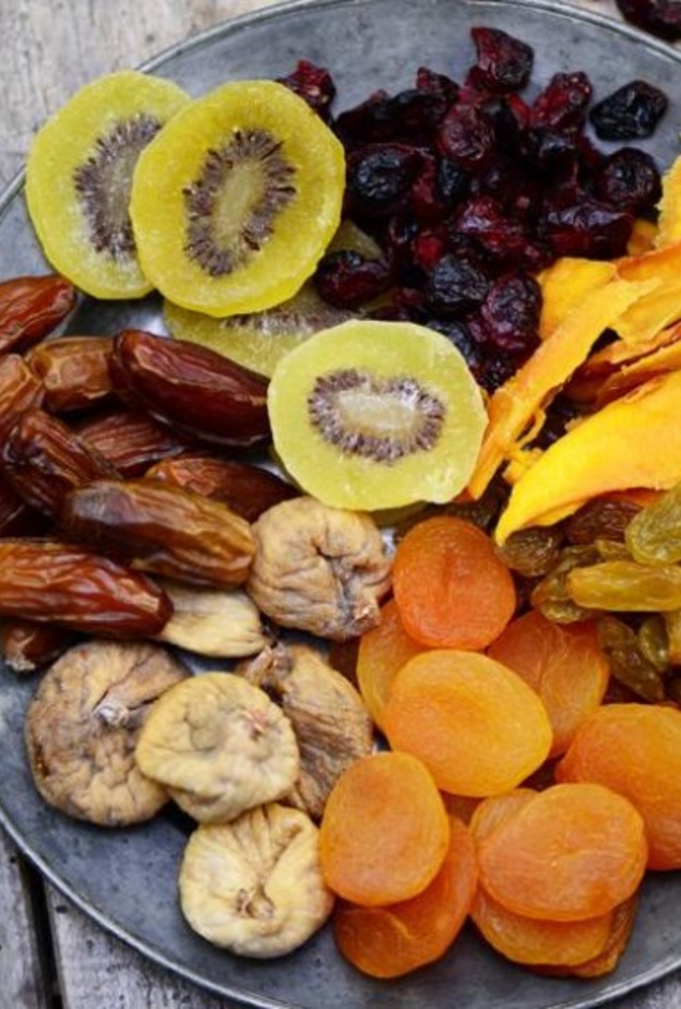 تأثير الفواكه المجففة على الصحة